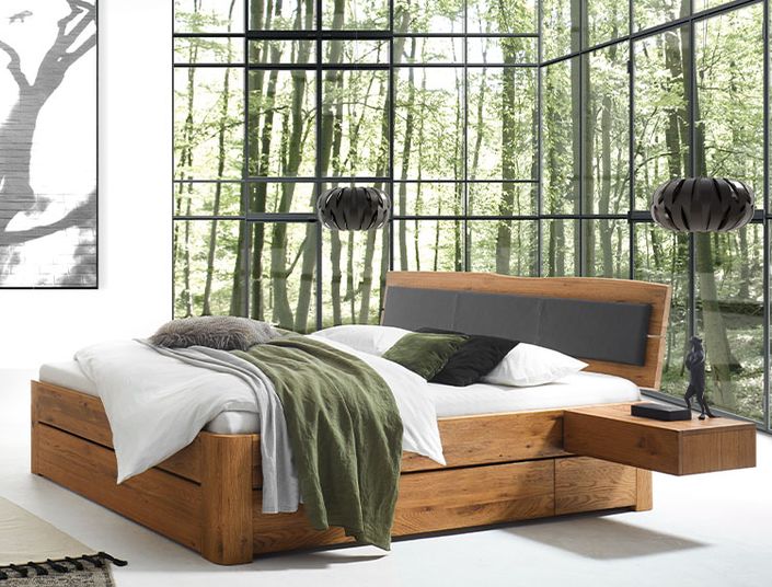 Bettrahmen Function Line_Belluno_Grazia_Milieu_Caja_Aida_Coset_Vecio_Wildeiche-natur-gebuerstet-geoelt_Casual-carbon_geschlossen_Hasena 750x570px