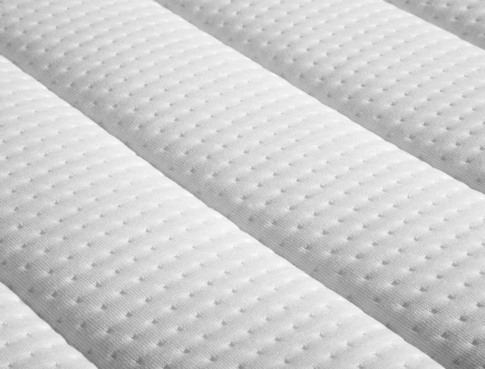 Riposa Belissima Matratze mit Seidenoberfläche