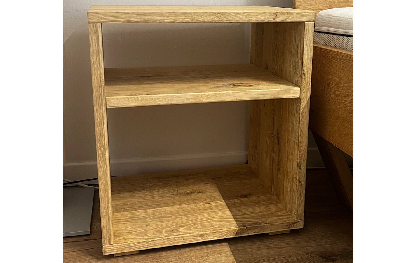 Hasena Nachttisch Turo Abverkauf ab Chur