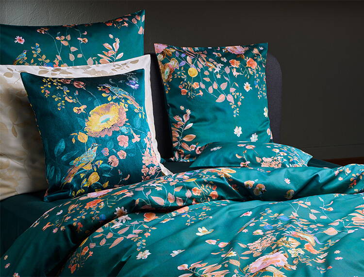 Satin Fantasia Bettgarnitur von Christian Fischbacher